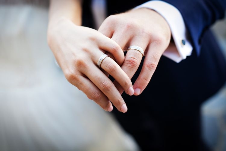 Pernikahan bahagia (Foto: Shutterstock via lifestyle.kompas.com)
