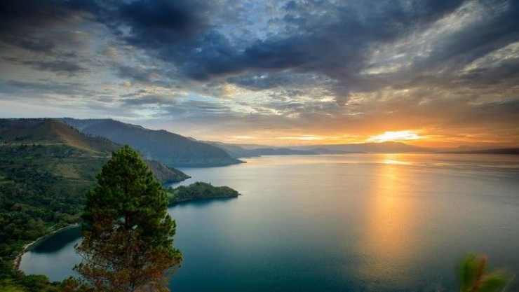 Danau Toba, warisan budaya dan keindahan alam untuk dunia|foto: shutterstock.com