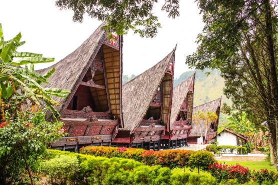 Istana Sisingamangaraja di Desa Simamora. Sumber : Disini 
