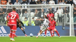 Dybala mencetak gol indah untuk membuka keunggulan Juventus atas Sampdoria: Massimo Pinca/REUTERS