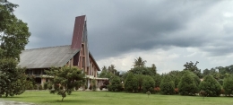 Gereja Seminari Tinggi St. Petrus (Kompasiana.com)