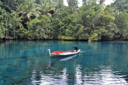 Danau Paisupok, Danau Cermin di Lukpanenteng Banggai Kepulauan Sulawesi Tengah (Dokumen Pribadi)