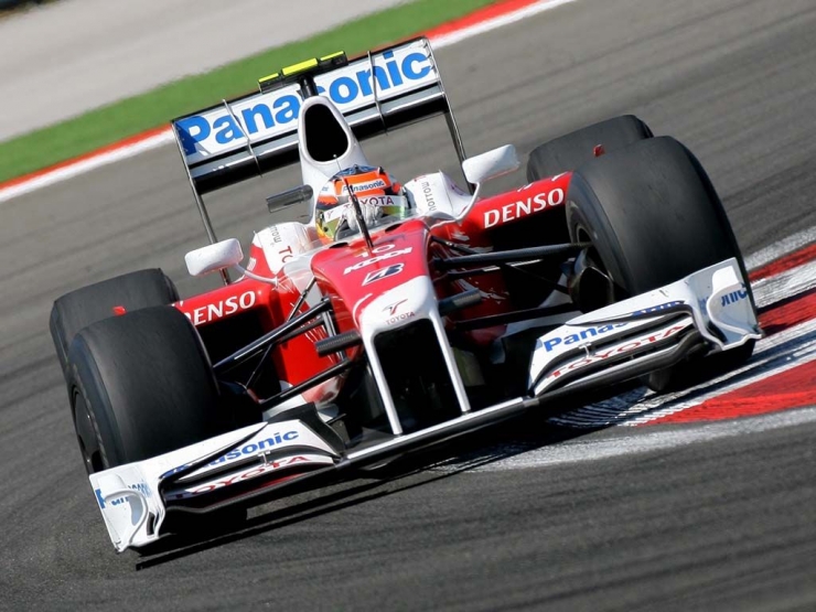 Foto: Toyota TF01. Sumber: PlanetF1 dotcom.