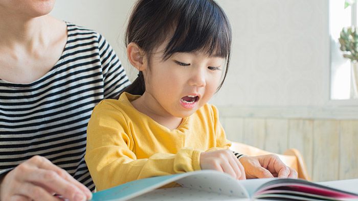 6 Rekomendasi Buku Belajar Membaca untuk Anak Halaman 1 - Kompasiana.com