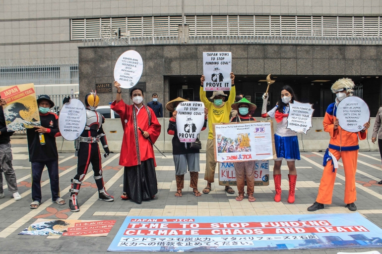 Aksi Krisis Iklim di Kedutaan Besar Jepang, Jakarta Pusat. (Jonas/Mahasiswa)