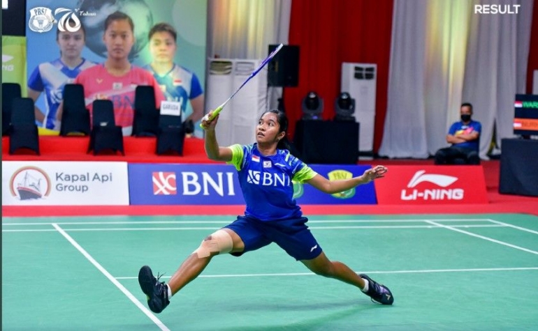 Ester Nurumi: https://twitter.com/INABadminton