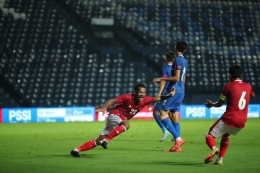 Sempat mengalami cedera, Ramai  Rumakiek (kiri) siap tampil membela Indonesia melawan Taiwan di leg II Play off Kualifikasi Piala Asia/PSSI/Kompas.com