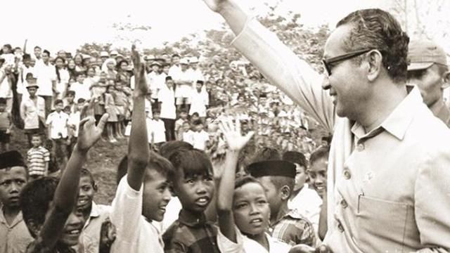 Politik Era Soeharto: Stabilitas Semu dan Represi yang Terstruktur