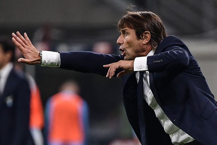 Antonio Conte, Pelatih yang diisukan masuk dalam pilihan sebagai manager baru Newcastle. (Sumber : kompas.com)