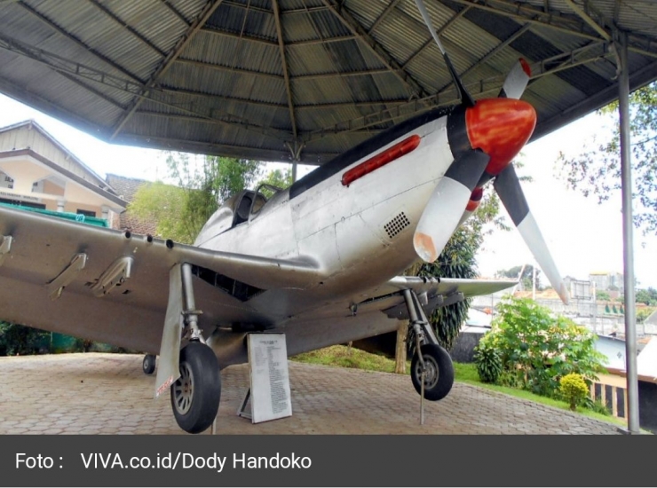 Pesawat Mustang di museum Palagan Ambarawa (Foto : VIVA.co.id/Fody Handoko)