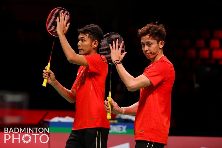 Pasangan ganda putra Indonesia Fajar Alfian dan Muhammad Rian Ardianto saat tampil pada Piala Thomas 2020 di Ceres Arena, Aarhus, Denmark. Foto: BadmintonPhoto/Yohan Nonotte via Kompas.com