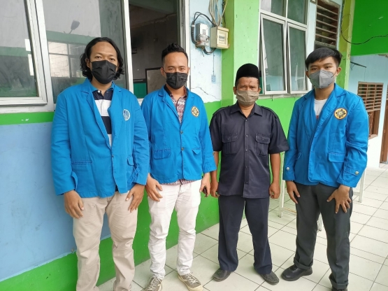 Tim Praktik Kerja ( sumber gambar : Wahyu Alfani )