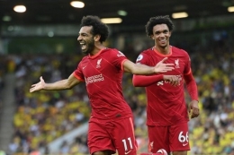 Mohamed Salah akan menjadi andalan Liverpool saat bertandang ke markas MU, Old Trafford (24/10/21). Foto: AFP/Justin Tallis via Kompas.com