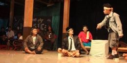 Ilustrasi drama Sanggar ori Gunung kidul (Sumber : Merdeka.com)