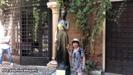 Foto: Rumah dan patung Juliet di kota Verona Italia