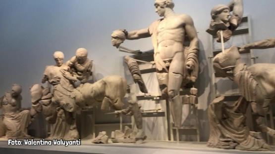 Foto: Patung-patung yang ditemukan di situs pubakala Olimpiade kuno, dsimpan di museum