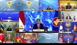 Presiden Joko Widodo pada KTT ASEAN 26 Oktober 2021 kepada para pemimpin ASEAN| Sumber: Brunei ASEAN Summit via AP/KompasTV