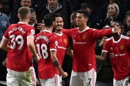 Manchester United menang telak 3-0 saat bertemu Tottenham Hotspur (31/10/21). Foto: AFP/Glyn Kirk via Kompas.com
