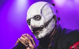 Slipknot merilis single anyar yang brutal (sumber gambar: nme.com)
