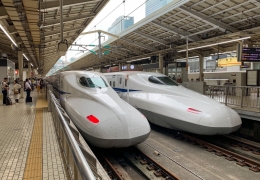 Kereta Cepat di Tokyo, Jepang. (Sumber: Pexels/Justin Brinkhoff)