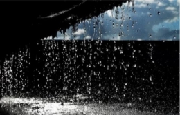 Ilustrasi Cerpen : Mengingat Hujan Sepuluh Tahun Lalu. Sumber:voxntt.com