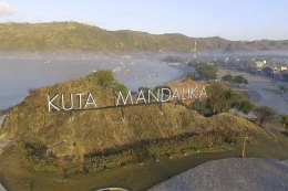 Sumber foto : Daihatsu.co.id | Ilustrasi Pantai Kuta Mandalika di Kota Lombok, Nusa Tenggara Barat