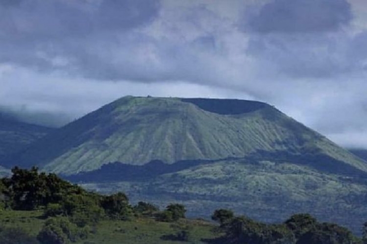 Gunung Tambora (Sumber gambar: Kompas.com)