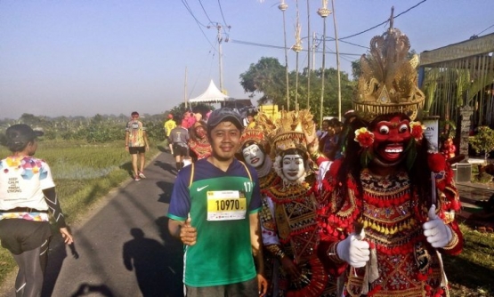 Mengikuti Bali Marathon. Sumber: dokumen pribadi