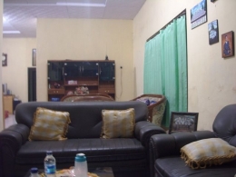 Ruang tamu salah satu rumah di Desa Wonokerto. Foto: Dok. Pribadi