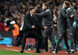 Steven Gerrard berteriak gembira ketika tim asuhannya Aston Villa menang 2-0 atas tamu mereka, Brighton di Villa Park (Foto AVFC.co.uk). 