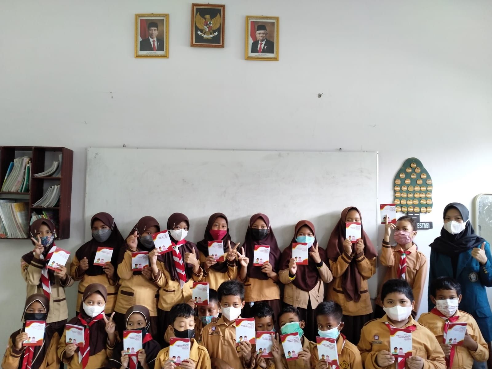 KKN Undip X Unicef: Mahasiswa Undip Memberikan Edukasi Tata Cara ...