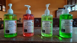 Produk yang dihasilkan berupa sabun cuci tangan 4 botol