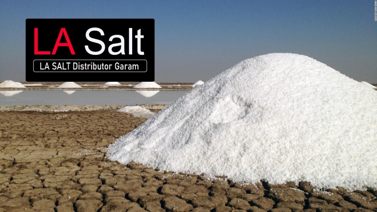 potret panen garam sumber foto ;Garam Industri - PT Sumatraco Langgeng Abadi