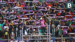 Persikmania, suporter Persik Kediri (Foto: bola.com)