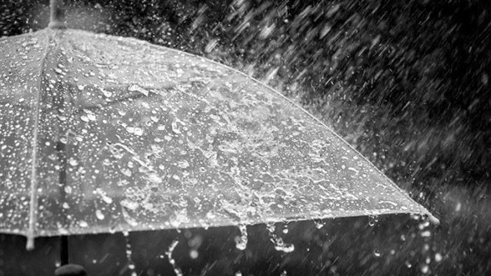 Ilustrasi, Puisi : Deras Hujan Desember. Sumber: Tribun Manado