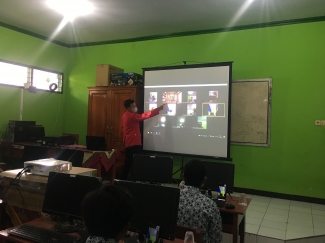 Pelatihan Zoom Meeting Gelombang 1 / Dokumentasi Pribadi