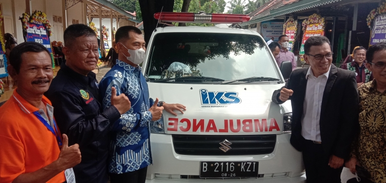 Bupati Gunungkidul Sunaryanta Meresmikan Bantuan Ambulance Untuk Anjungan TMII DI Yogyakarta ( Irwan MediaPatriot.co.id