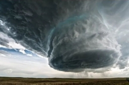 Supercell. Photo: Basehunters / Weather Adventures 