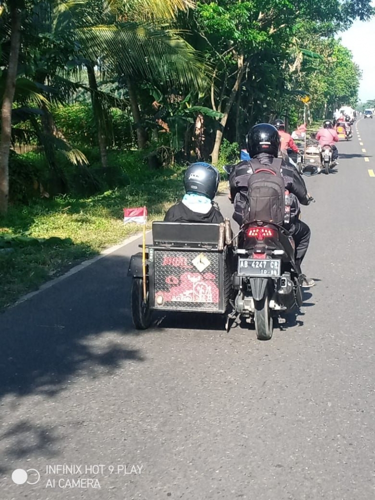 Kendaraan sepeda motor roda tiga yang digunakan disabilitas/dokpri