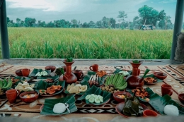 Kuliner khas Lombok bisa dinikmati di DWH Bilebante. (Foto: Facebook Desa Wisata Bilebante Lombok)