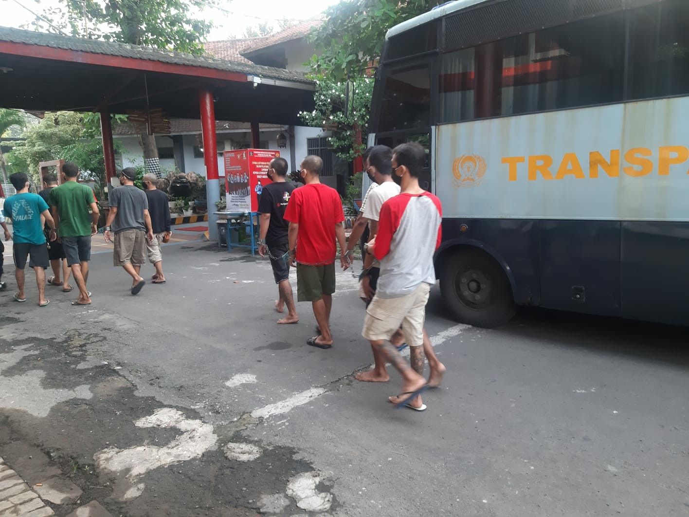 25 Narapidana Rutan Surabaya Dipindahkan Ke Lapas Surabaya - Kompasiana.com