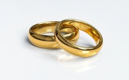 Pernikahan (Sumber: https://pixabay.com/id/photos/cincin-kawin-cincin-pertunangan-3611277/)