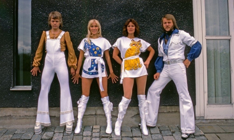 ABBA (sumber: theguardian.com )