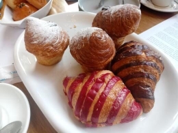 Croissant dan Cruffing favorit di Petit Paris Boulangerie/dokpri