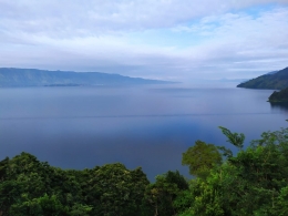 Danau Toba dari Panatapan | foto: dokpri