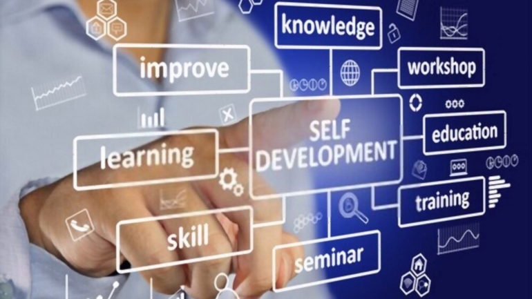 Ilustrasi self development (Sumber gambar: qubisa.com)
