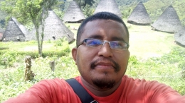 Foto selfi di desa Wae Rebo (sumber: dokumen pribadi)