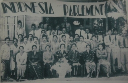 Indonesia Berparlemen (Sumber: kabarkan.com)