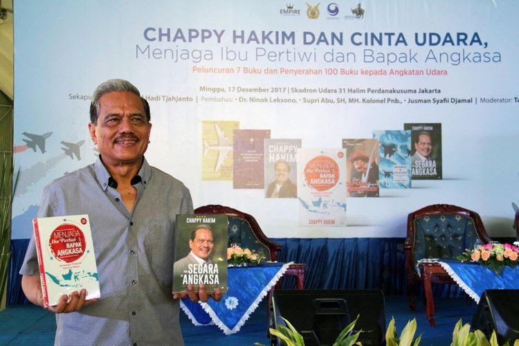 Chappy Hakim dalam perayaan ulang tahun ke-70, meluncurkan buku|foto: Maulana Mahardika/kompas.com
