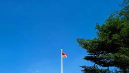 Merah Putih di depan Istana Gedung Agung Yogya (foto:koin)